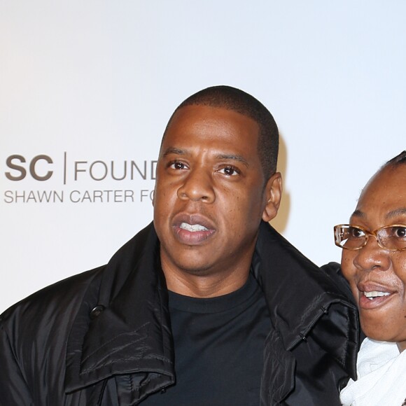 Jay-Z et sa mère Gloria Carter à la soirée de gala de la Shawn Carter Foundation à New York le 29 septembre 2011