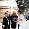 Exclusif : La Première dame Brigitte Macron (Trogneux) visite la manufacture nationale (Cité de la céramique) de Sèvres, France, le 12 juillet 2017. © Sébastien Valiela/Bestimage