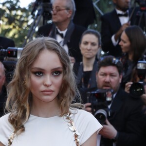 Lily-Rose Depp - Montée des marches du film "Les Fantômes d'Ismaël" lors de la cérémonie d'ouverture du 70ème Festival International du Film de Cannes. Le 17 mai 2017 © Borde-Jacovides-Moreau/Bestimage