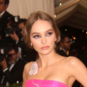 Lily Rose Depp - Les célébrités à la soirée MET 2017 Costume Institute Gala sur le thème de "Rei Kawakubo/Comme des Garçons: Art Of The In-Between" à New York au Club Standard, le 1er mai 2017 © Sonia Moskowitz/Globe Photos via Zuma/Bestimage