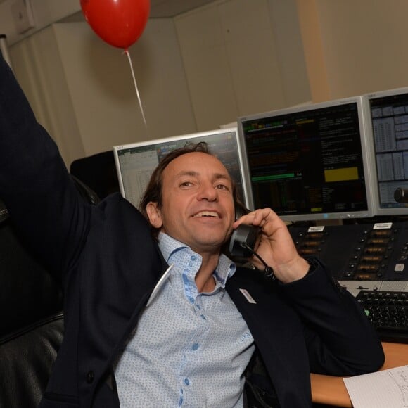 Philippe Candeloro lors de la 13ème édition du Charity Day dans la salle des marchés d'Aurel BGC dans le quartier de la Bourse à Paris le 11 septembre 2017. © Veeren / Bestimage