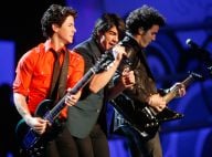 VIDEO : Les Jonas Brothers doivent être sacrément musclés... La preuve en images ? Regardez !
