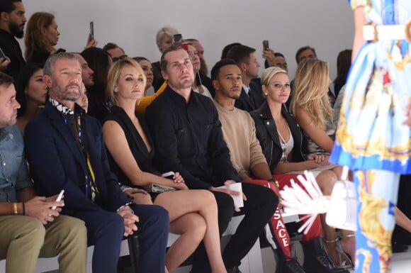 La princesse Charlene de Monaco au défilé de mode printemps-été 2018 "Versace" lors de la fashion week de Milan le 22 septembre 2017