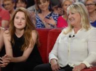 Charlotte de Turckheim : "Je suis une grand-mère totalement gâteuse"