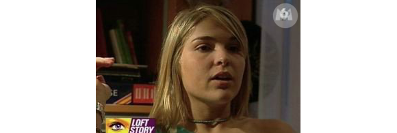 Lauryne dans "Loft Story 2", en 2002 sur M6.