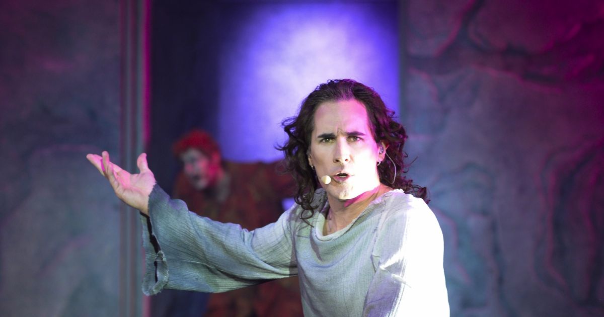 Exclusif - Richard Charest (Gringoire) - Comédie musicale Notre Dame de