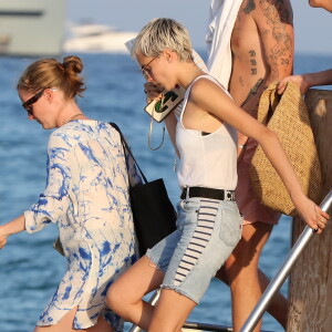 Cara Delevingne à Saint-Tropez le 26 août 2017.