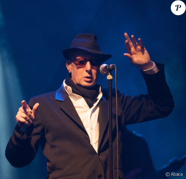 alain bashung la rechute il est oblige de reporter ses concerts purepeople