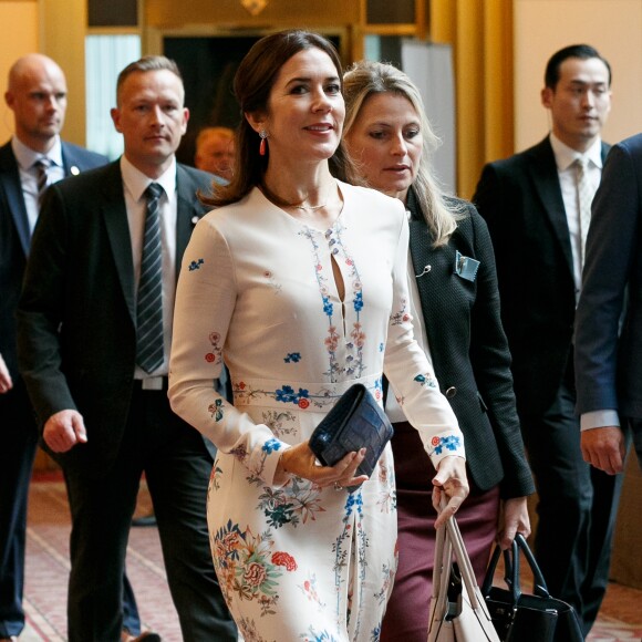 La princesse Mary de Danemark, look chic pour rendez-vous d'affaires, arrive à l'hôtel Gajoen Tokyo au Japon le 11 octobre 2017. 11/10/2017 - Tokyo