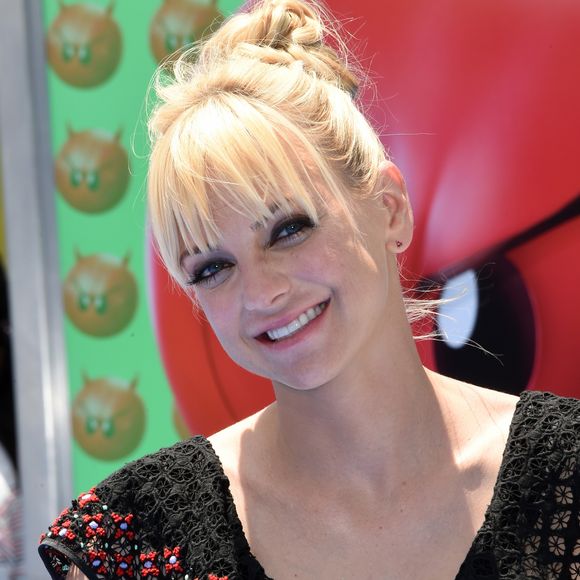 Anna Faris à la première de 'Emoji' au théâtre Regency Village à Westwood, le 23 juillet 2017