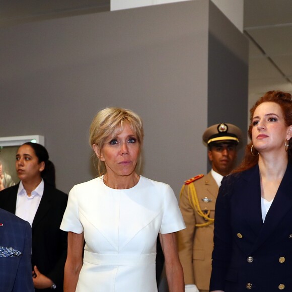 Brigitte Macron découvrant en compagnie de la princesse Lalla Salma du Maroc l'exposition "Face à Picasso" au Musée Mohammed VI d'art moderne et contemporain de Rabat, le 14 juin 2017. © Sébastien Valiela / Bestimage