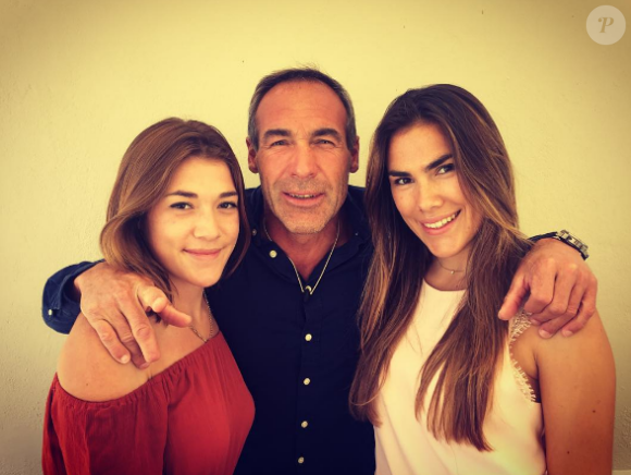Mike Horn et ses filles Jessica et Annika.