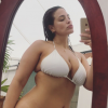 Ashley Graham en Jamaïque. Le 25 octobre 2017.