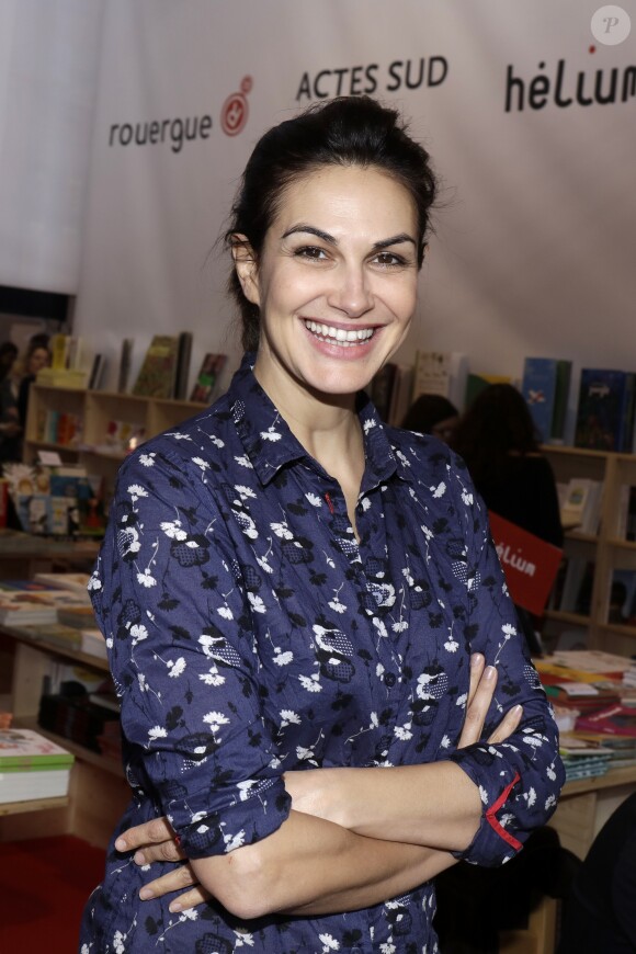 Helena Noguerra lors de la 37e édition du Salon du livre au parc des expositions, à la porte de Versailles, à Paris, France, le 25 mars 2017. © Cédric Perrin/Bestimage
