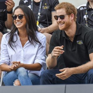 Première apparition officielle du prince Harry et sa compagne Meghan Markle dans les tribunes de la finale de tennis à la troisième édition des Invictus Games à Toronto, Ontario, le 25 septembre 2017.