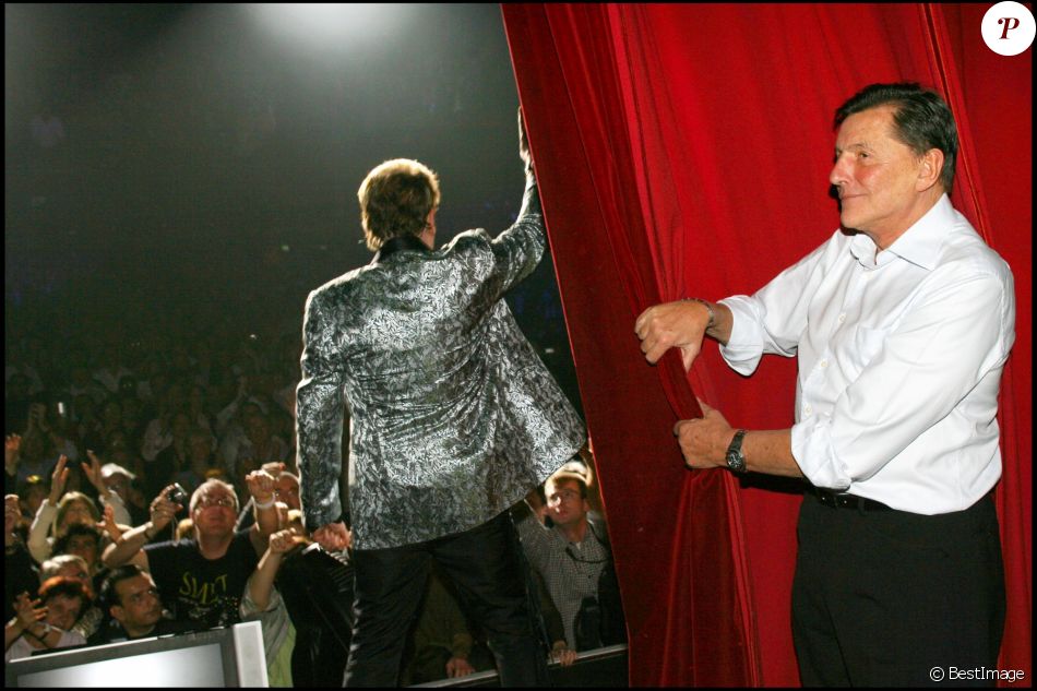 Exclusif Jean Claude Camus Concert De Johnny Hallyday A L Olympia Tournee Flashback Tour 2006 08 12 2006 Paris Purepeople