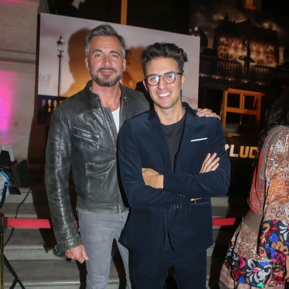 Exclusif - Olivier Minne et Ludovic Baron au vernissage de l'exposition de l'artiste photographe Ludovic Baron à la galerie de l'Opéra Garnier à Paris, France, le 19 octobre 2017. © Veeren/Bestimage