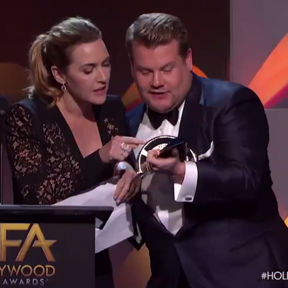 Kate Winslet et James Corden lors des Hollywood Film Awards à Los Angeles, le 5 novembre 2017.