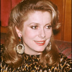 Catherine Deneuve aux César 1983.