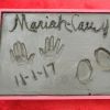 Mariah Carey laisse ses empreintes dans le ciment lors d'une cérémonie au Chinese Theater à Hollywood. Los Angeles, le 1er novembre 2017. © Chris Delmas/Bestimage