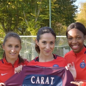 Katarzyna Kiedrzynek, Eve Périsset, Fabienne Carat, Grace Geyoro et Shirley Cruz - Fabienne Carat s'entraîne avec les joueuses du Psg pour l'émission Happy Sports sur beIN Sport au centre d'entraînement du Psg à Louveciennes le 9 novembre 2017. © Giancarlo Gorassini/Bestimage