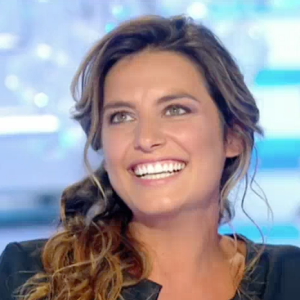 Laetitia Milot évoque sa grossesse dans "Salut les Terriens !" sur C8. Samedi 18 octobre 2017.