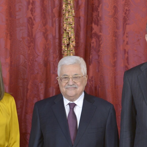 Le roi Felipe VI et la reine Letizia d'Espagne reçoivent Mahmoud Abbas, le président de l'état de Palestine au palais royal à Madrid le 20 novembre 2017.  Spanish Royals host lunch honouring Palestina's President Mahmoud Abbas at The Royal Palace. Madrid-November 20, 201720/11/2017 - Madrid