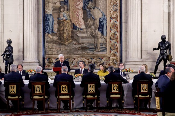 La reine Letizia et le roi Felipe VI recevaient le 20 novembre 2017 le président de l'Etat de Palestine, Mahmoud Abbas, au palais royal à Madrid. © Almagro/ABACAPRESS.COM