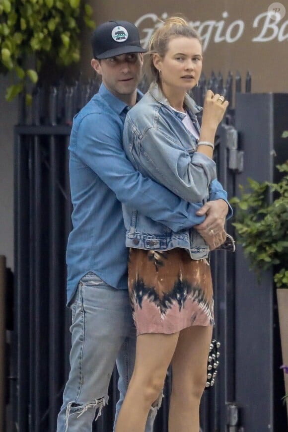 Exclusif - Adam Levine et sa femme Behati Prinsloo sont allés diner au restaurant Giorgio Baldi à Santa Monica, le 23 juin 2017