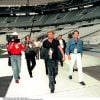 Exclusif  - Johnny Hallyday et Jean-Claude Camus au Stade de France en 1998