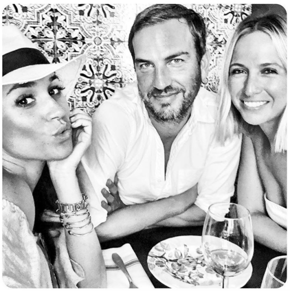 Meghan Markle avec ses amis Misha Nonoo et Markus Anderson en août 2016 à Madrid. Photo Instagram Meghan Markle et Misha Nonoo.