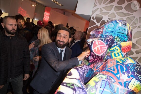 Exclusif - Cyril Hanouna - Cocktail d'inauguration de la première galerie Pop Art Concept store entièrement dédié aux oeuvres de Richard Orlinski à Paris, le 23 novembre 2017. © Tiziano da Silva/Bestimage