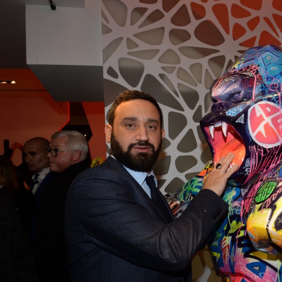 Exclusif - Cyril Hanouna - Cocktail d'inauguration de la première galerie Pop Art Concept store entièrement dédié aux oeuvres de Richard Orlinski à Paris, le 23 novembre 2017. © Rachid Bellak/Bestimage