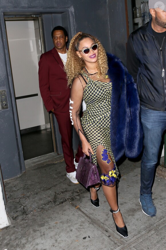 Jay-Z et Beyoncé sont allés au cinéma en amoureux pour l'anniversaire du rappeur. Le 4 décembre 2017 à New York.