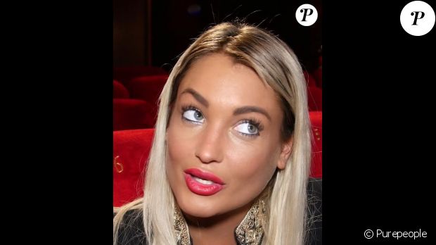 Aurélie Dotremont, candidate des &quot;Princes et Princesses de l&#039;amour&quot; (W9), a joué le jeu de notre interview &quot;Une photo un hashtag&quot;.