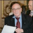 Jean Vuarnet reçoit le prix Alain Danet à Paris. Avril 2007.