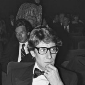 Le couple mythique Yves Saint Laurent et Pierre Bergé en 1976.
