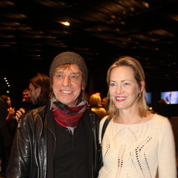 Jean-Louis Aubert et Gabrielle Lazure - Soirée d'hommage à Gabriel Yared dans le cadre de la 6e édition du week-end des musiques à l'image à la Philharmonie de Paris, le 9 décembre 2017. © Baldini/Bestimage
