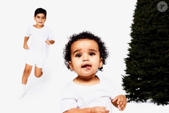 Mason Disick et Dream Kardashian figurent sur la carte de Noël de la famille Kardashian. Décembre 2017.