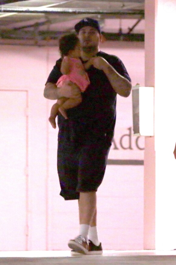 Exclusif - Rob Kardashian et sa fille Dream à Los Angeles, le 11 août 2017.