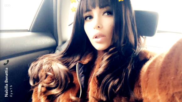 Nabilla Benattia se dévoile avec une frange, Instagram, 13 décembre 2017