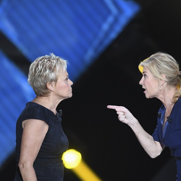 Exclusif - Michèle Laroque et Muriel Robin - Enregistrement de l'émission "Le Grand Show de l'Humour - Les 50 comiques préférés des français" présenté par Michel Drucker à la Seine Musicale à Boulogne-Billancourt le 4 décembre 2017. L'émission sera diffusée le 16 décembre à 20h50 sur France 2. © Pierre Peruseau/Bestimage