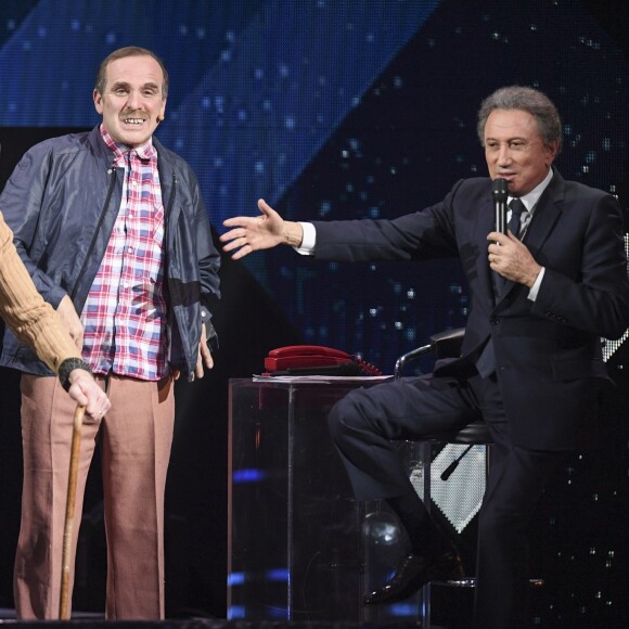 Exclusif - Les Bodin's et Michel Drucker - Enregistrement de l'émission "Le Grand Show de l'Humour - Les 50 comiques préférés des français" présenté par Michel Drucker à la Seine Musicale à Boulogne-Billancourt le 4 décembre 2017. L'émission sera diffusée le 16 décembre à 20h50 sur France 2. © Pierre Peruseau/Bestimage