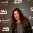 Zoé Félix - Présentation de la Renault Zoé Série Limitée Star Wars directement liée à l'univers du futur film Star Wars: Han Solo, qui sortira au printemps 2018, à l'atelier Renault sur les Champs Elysées à Paris, France, le 13 décembre 2017. La Zoé Star Wars sera Commercialisée au printemps prochain, et disponible uniquement en 1000 exemplaires. Renault partenaire de la saga STAR WARS™. © Rachid Bellak/Bestimage