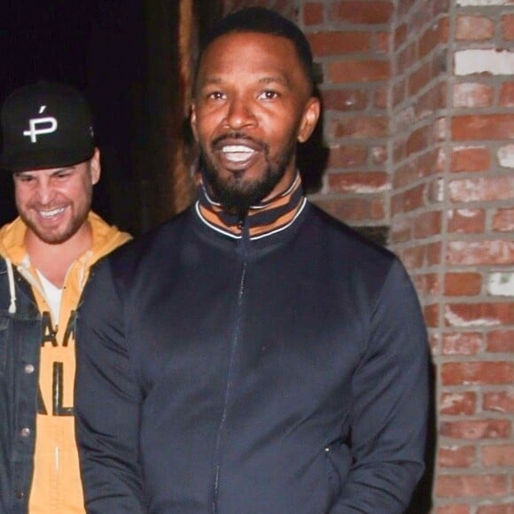 Jamie Foxx est allé dîner avec des amis au restaurant TAO à Los Angeles, le 19 octobre 2017.