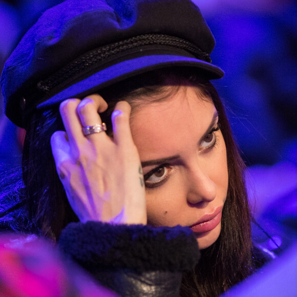 Nabilla Benattia - Soirée boxe No Limit - Episode II dans l'enceinte du Palais des Sports de Levallois-Perret, France, le 14 décembre 2017.  © Cyril Moreau/Bestimage