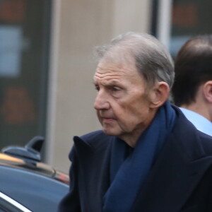 Etienne Mougeotte - Obsèques de Andrée Sarkozy (mère de N.Sarkozy), dite Dadue née Andrée Mallah, en l'église Saint-Jean-Baptiste à Neuilly-Sur-Seine, le 18 décembre 2017.