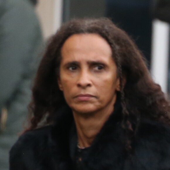 Vincent Perez et sa femme Karine Silla - Obsèques de Andrée Sarkozy (mère de N.Sarkozy), dite Dadue née Andrée Mallah, en l'église Saint-Jean-Baptiste à Neuilly-Sur-Seine, le 18 décembre 2017.