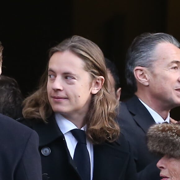 Pierre Sarkozy et François Sarkozy - Obsèques de Andrée Sarkozy (mère de N.Sarkozy), dite Dadue née Andrée Mallah, en l'église Saint-Jean-Baptiste à Neuilly-Sur-Seine, le 18 décembre 2017.