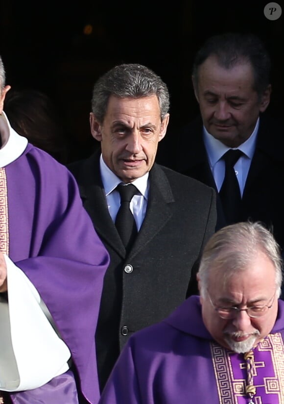 Nicolas Sarkozy et son frère Guillaume Sarkozy - Sortie des obsèques de Andrée Sarkozy (mère de Nicolas Sarkozy), dite Dadue née Andrée Mallah, en l'église Saint-Jean-Baptiste à Neuilly-Sur-Seine, le 18 décembre 2017.